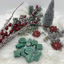 Load image into Gallery viewer, CHRISTMAS WREATH Christmas Shapes