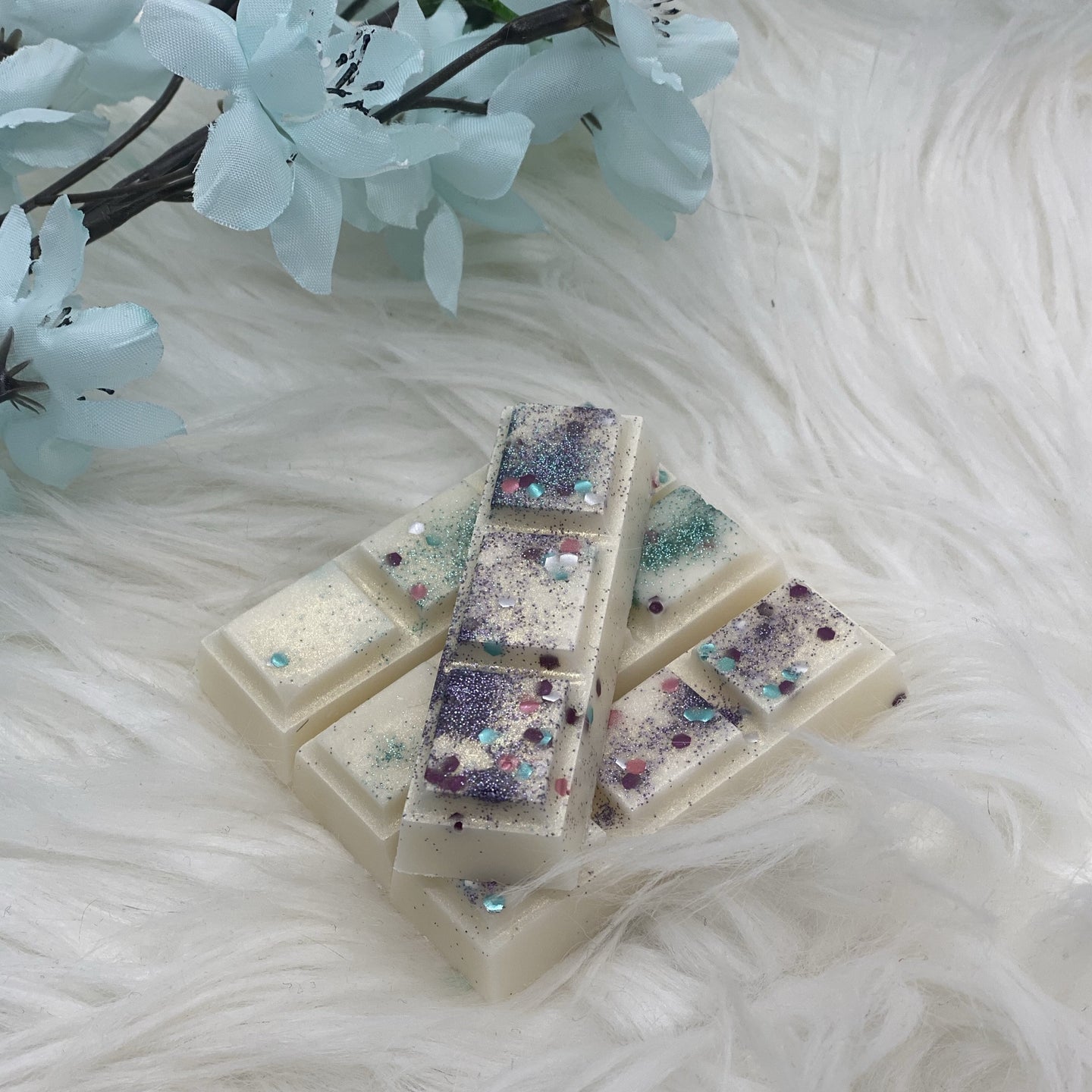 SNOWKISSED LODGE MINI SNAP BAR